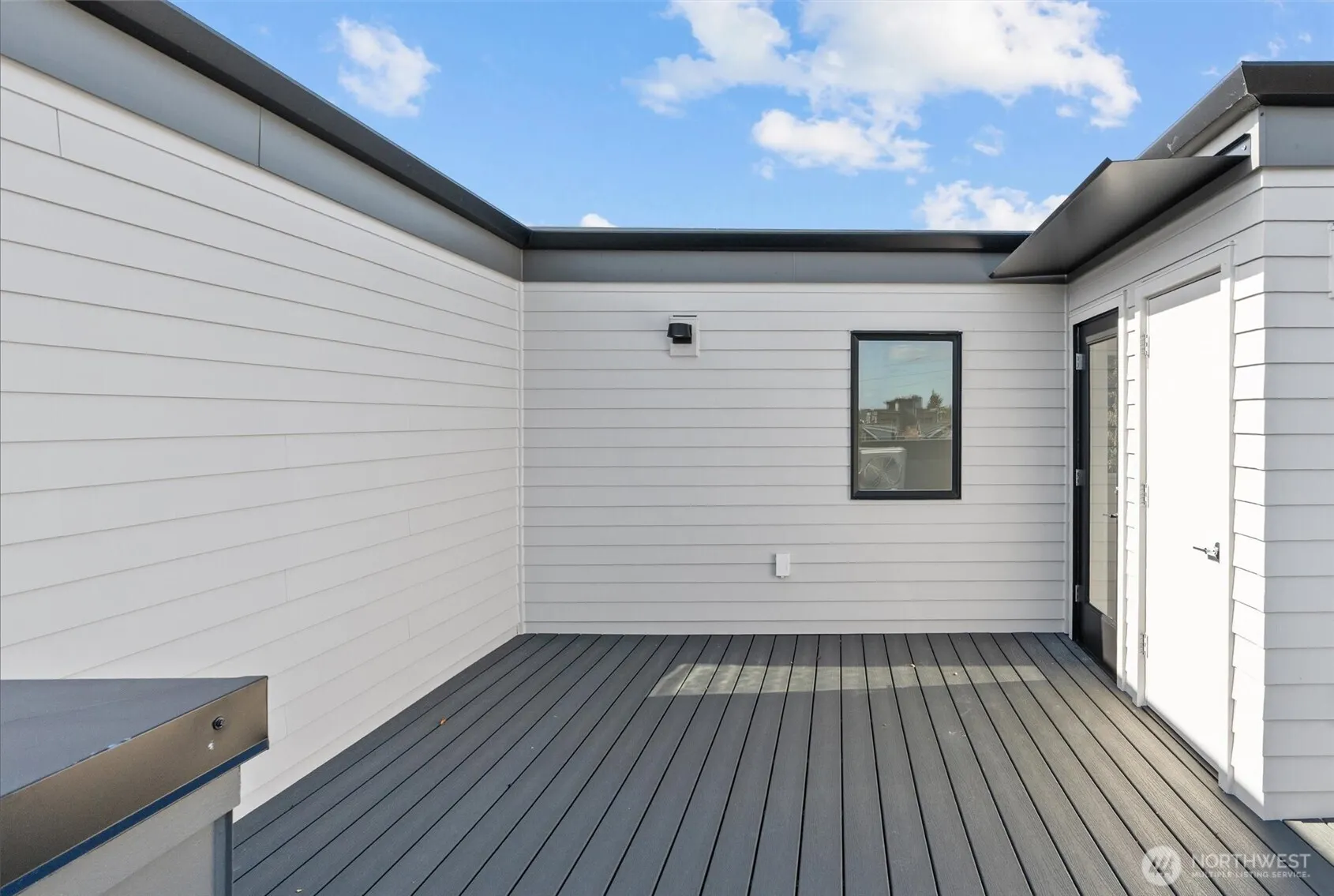 4521 B Bagley Avenue N, Seattle, WA 98103