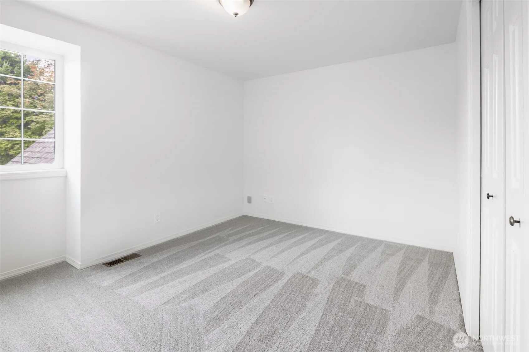 11803 SE 257th Street , Kent, WA 98030