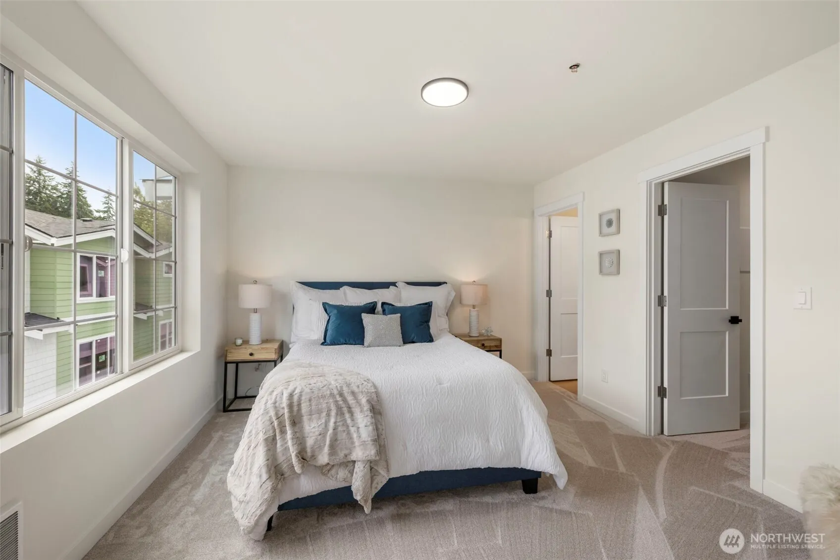 19505 Damson Road #A1, Lynnwood, WA 98036