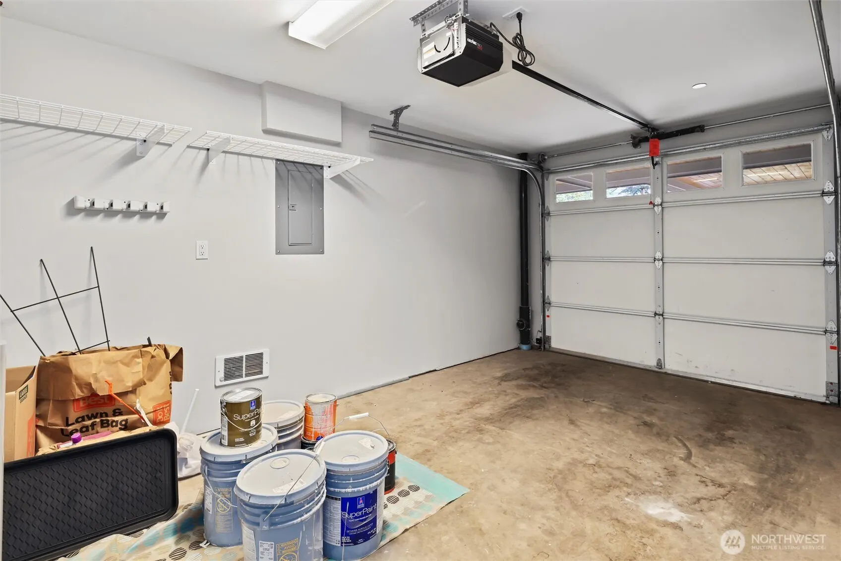 4202 Linden Avenue N, Seattle, WA 98103