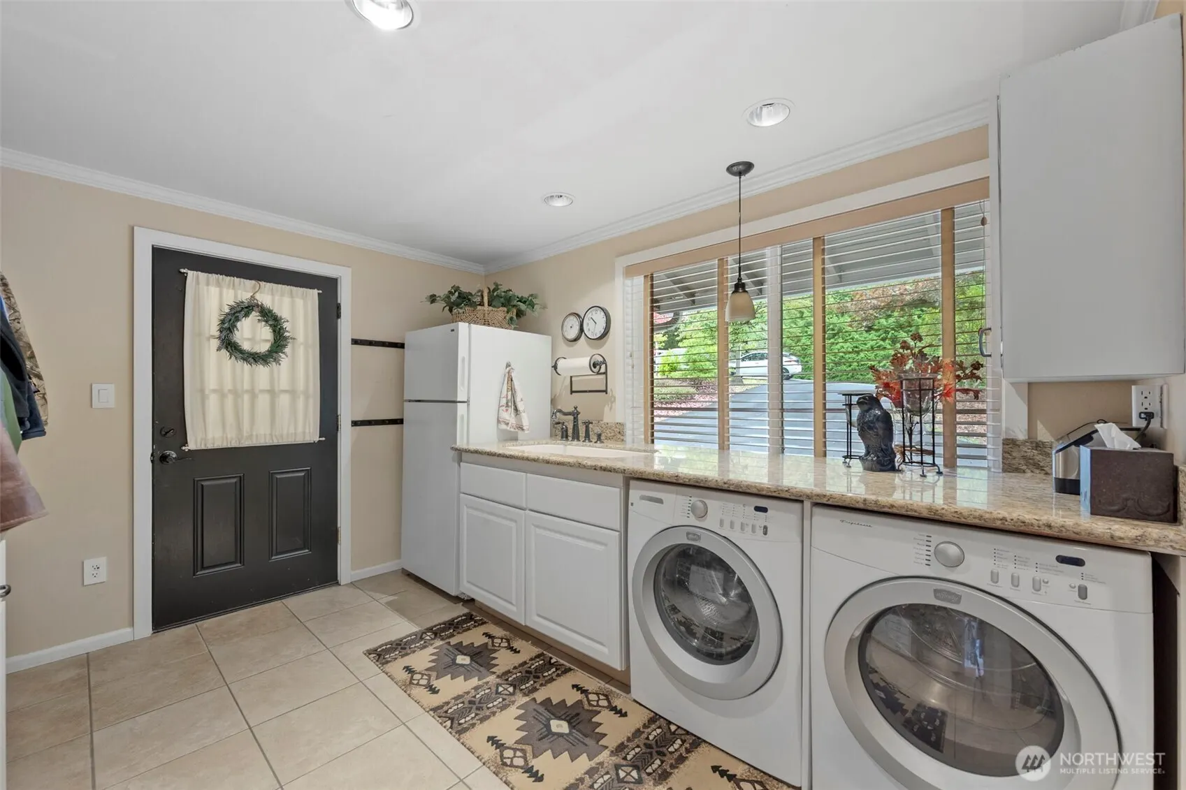 12509 206th Place SE, Issaquah, WA 98027