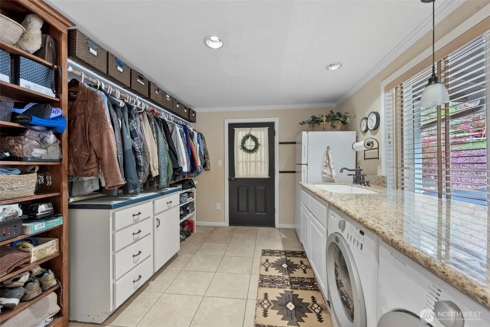 12509 206th Place SE, Issaquah, WA 98027