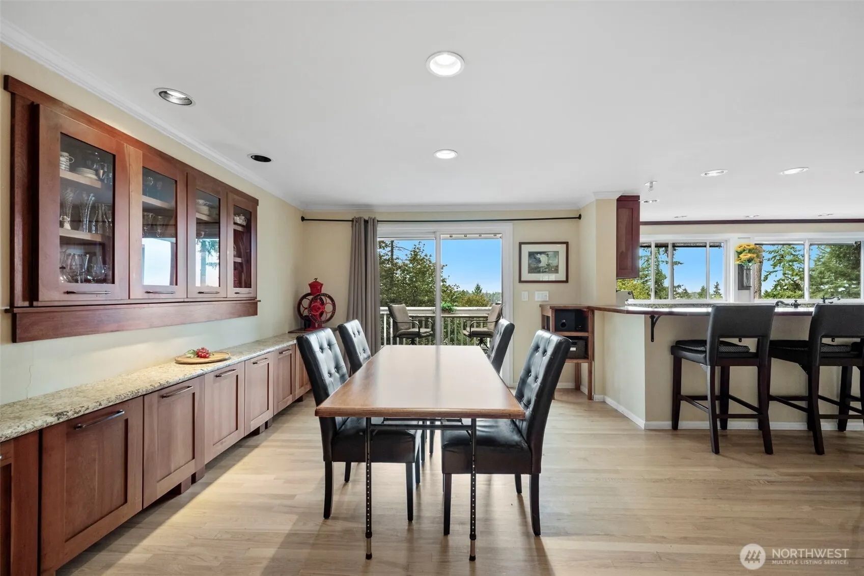 12509 206th Place SE, Issaquah, WA 98027