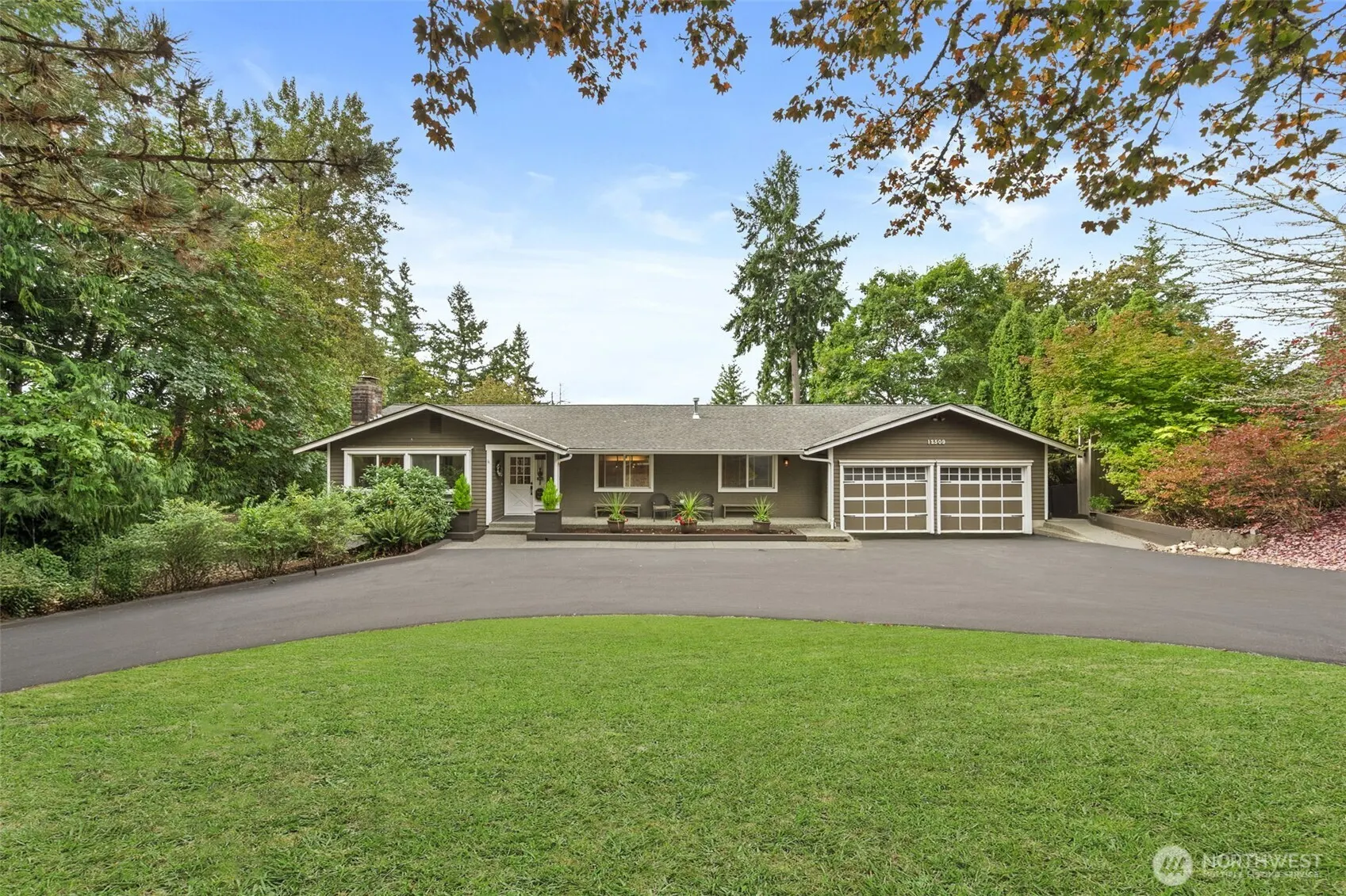 12509 206th Place SE, Issaquah, WA 98027