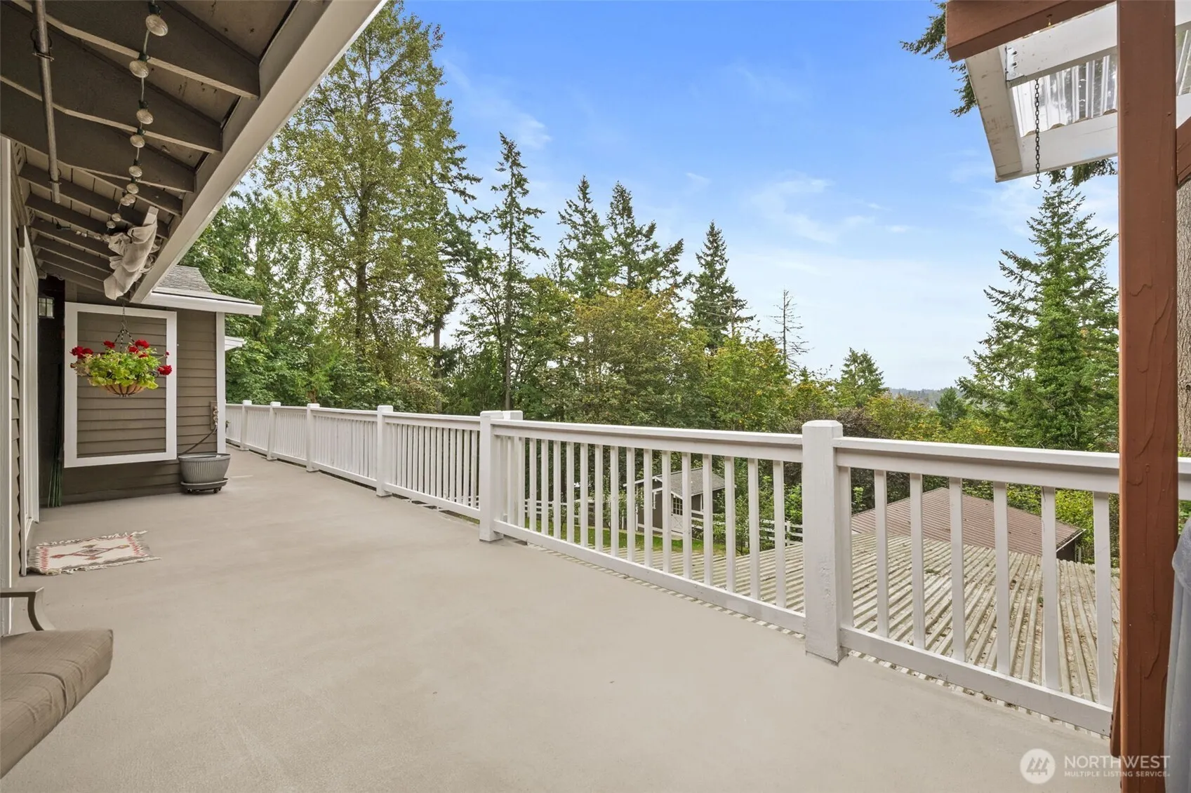 12509 206th Place SE, Issaquah, WA 98027