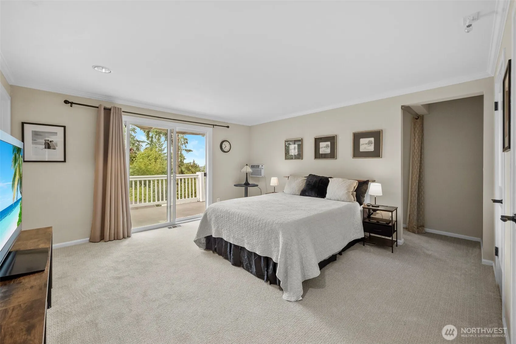12509 206th Place SE, Issaquah, WA 98027