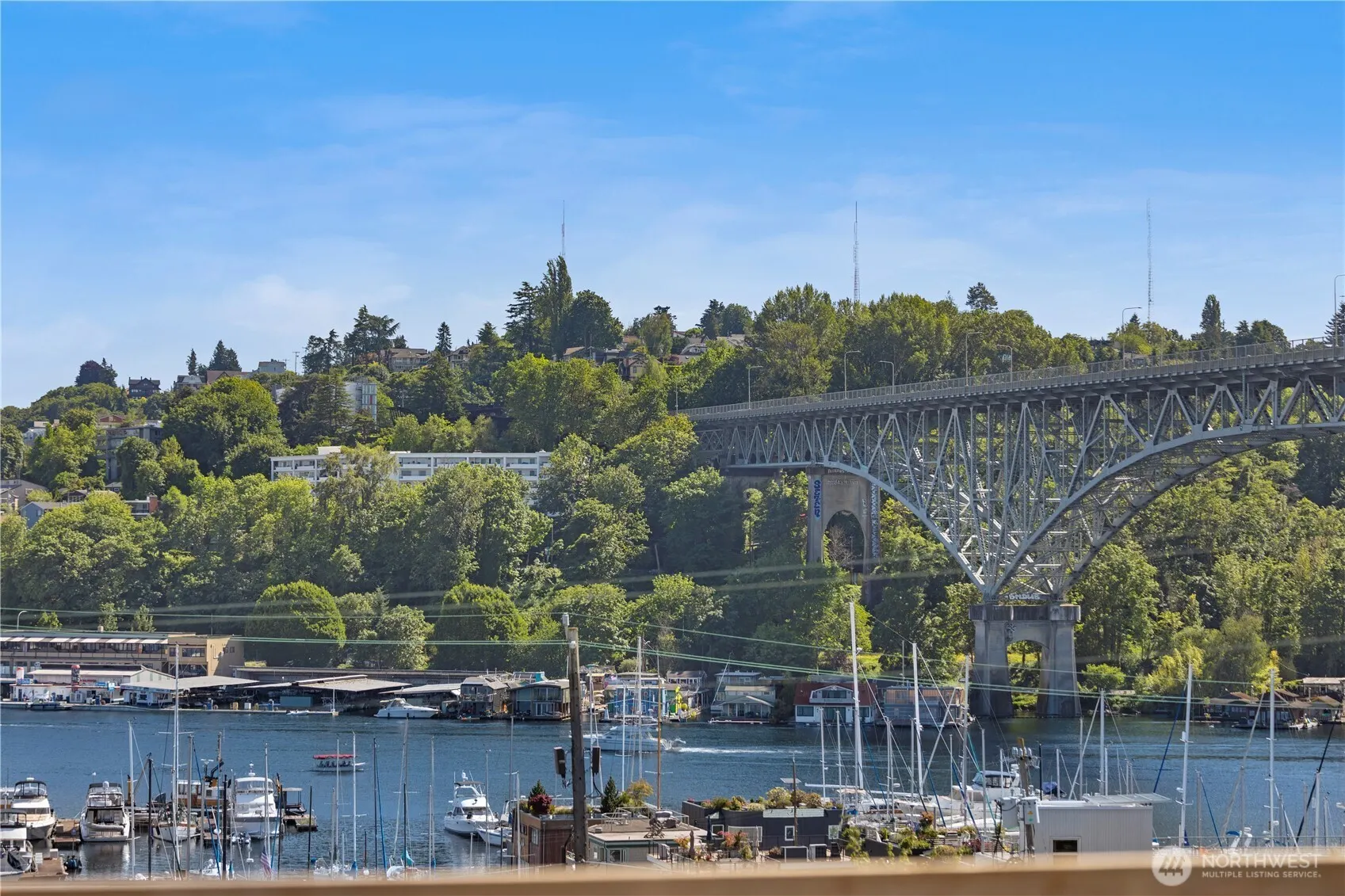 3421 Albion Place N, Seattle, WA 98103