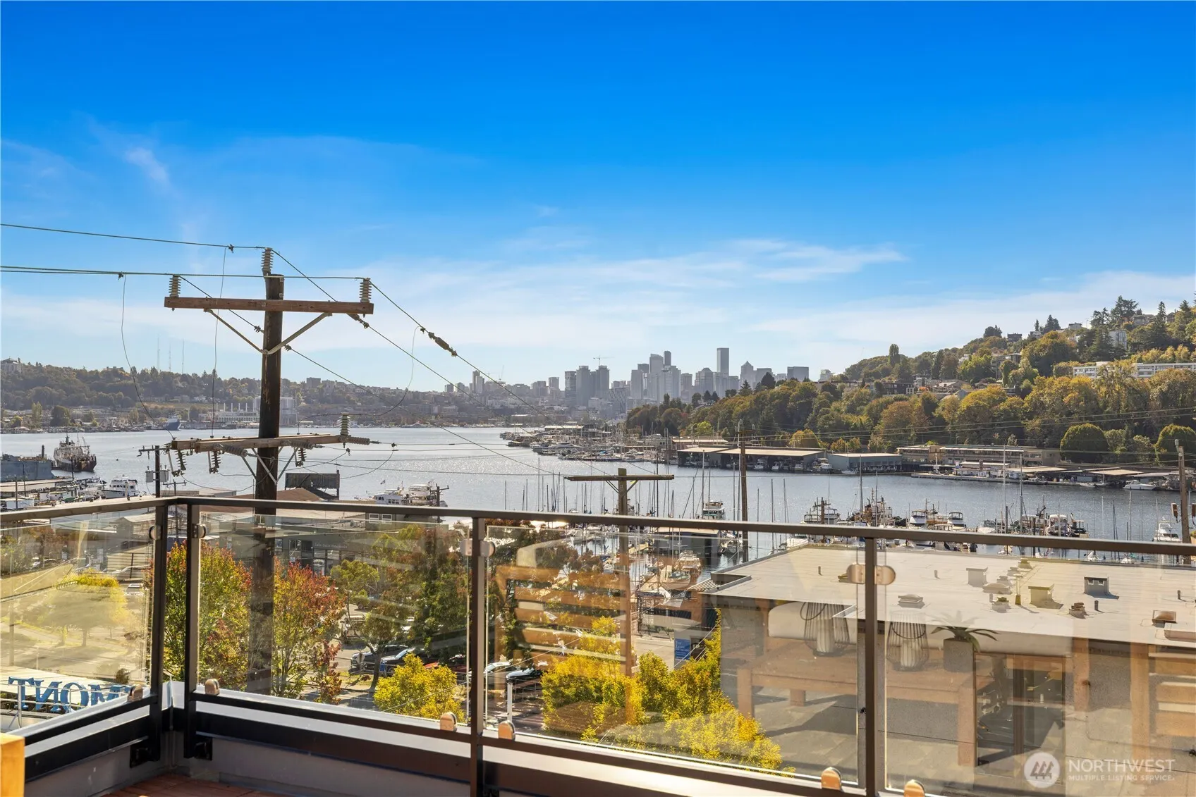 3421 Albion Place N, Seattle, WA 98103
