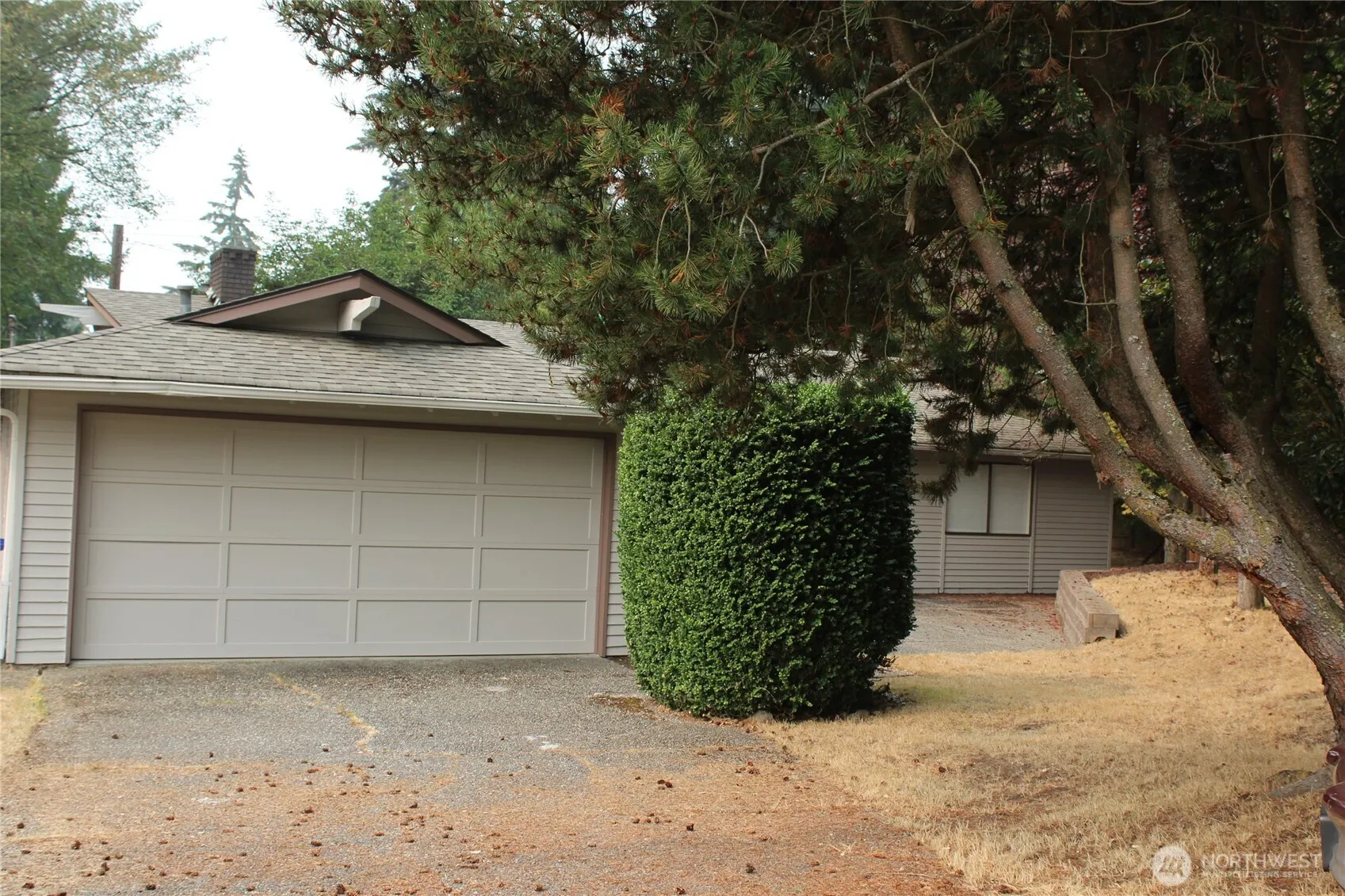419 156th Place NE, Bellevue, WA 98008