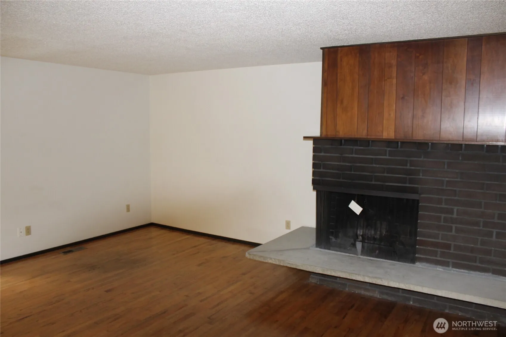 419 156th Place NE, Bellevue, WA 98008