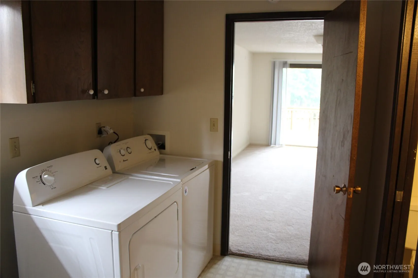 419 156th Place NE, Bellevue, WA 98008