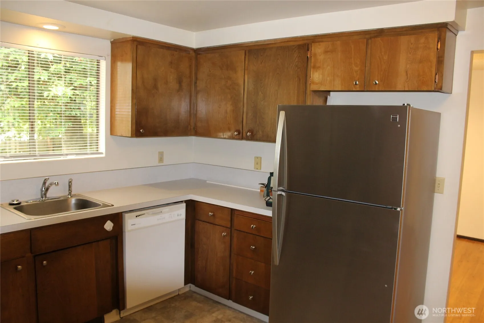 419 156th Place NE, Bellevue, WA 98008