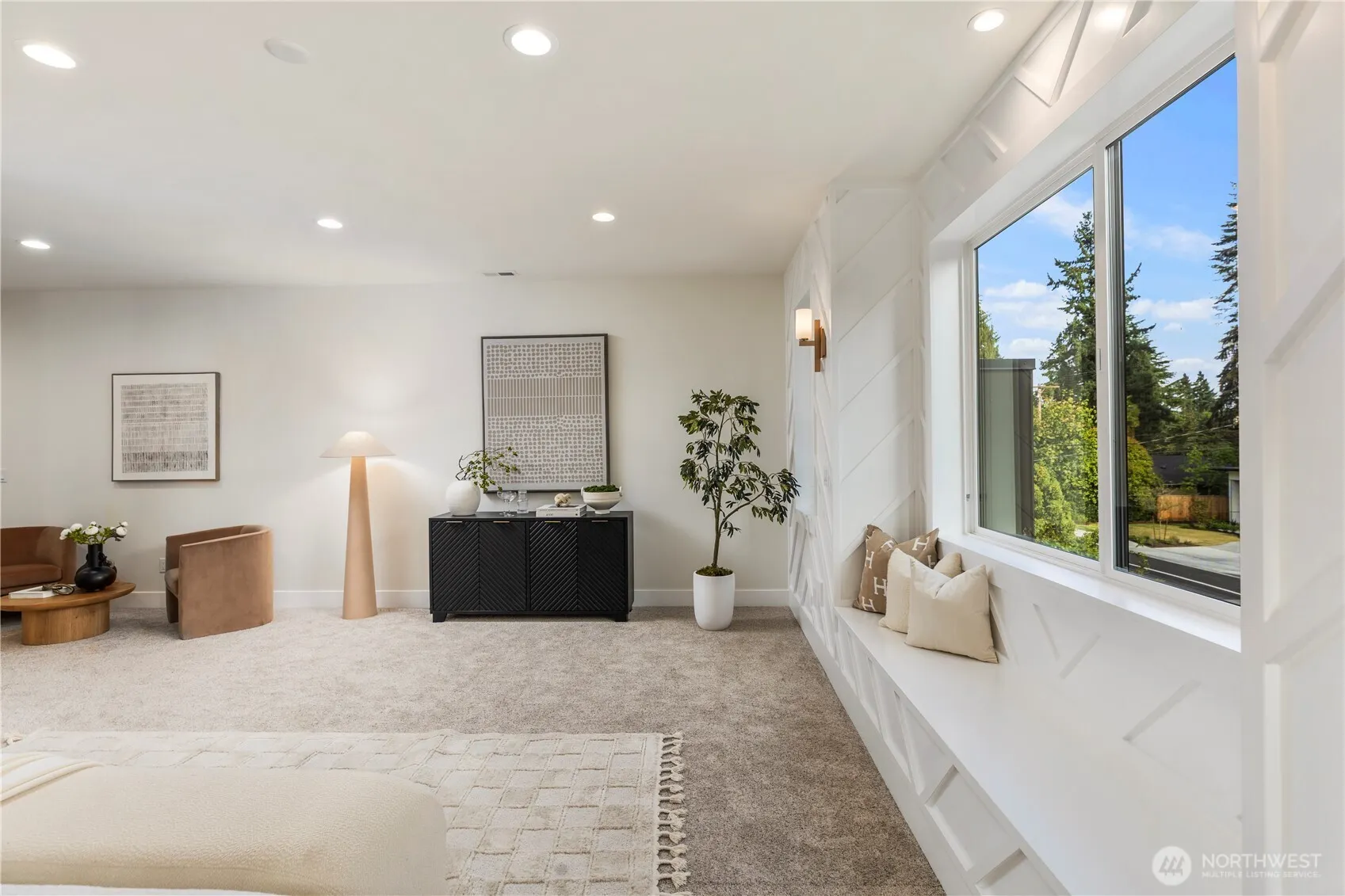12922 NE 104th Street , Kirkland, WA 98033