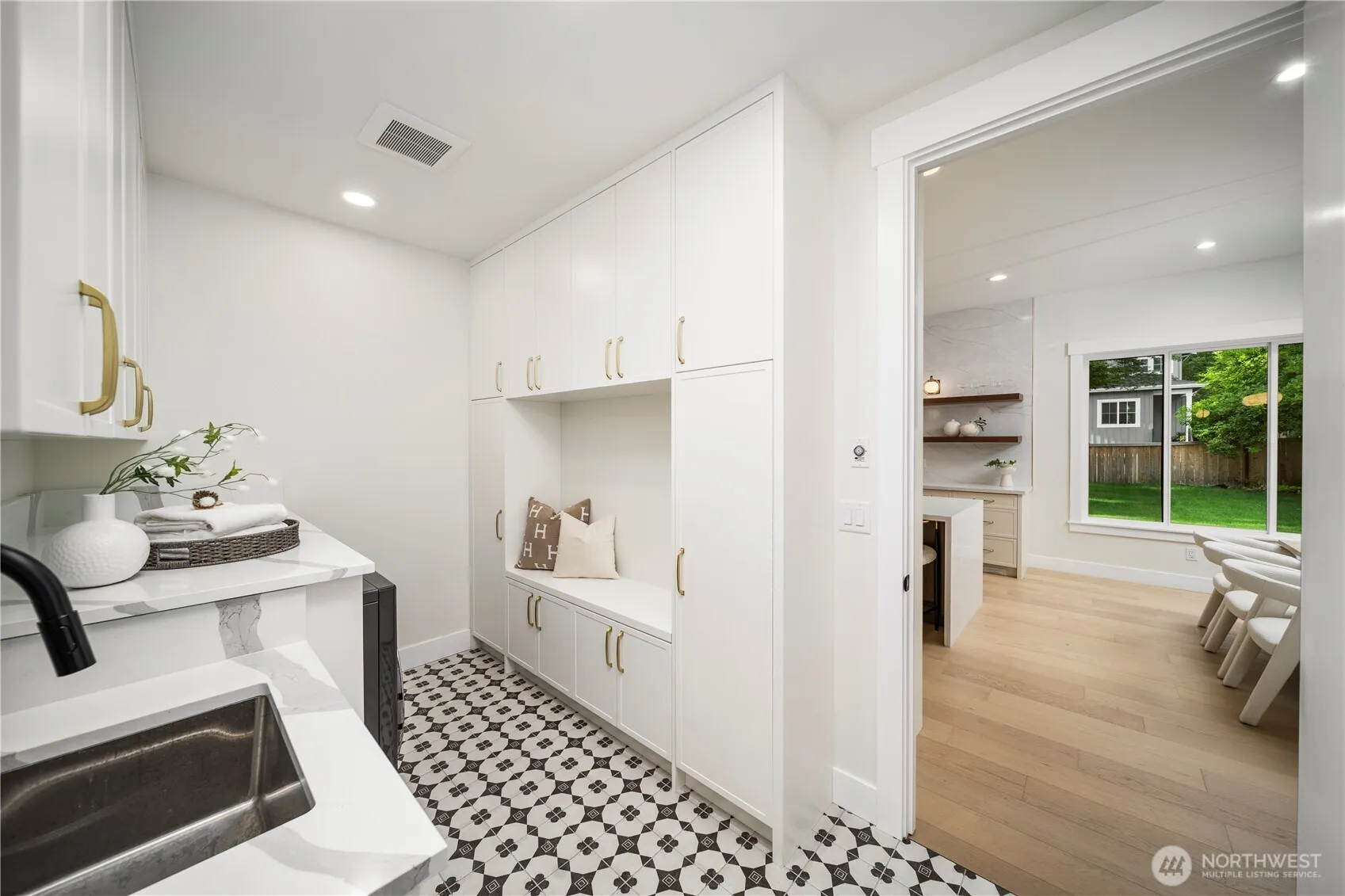 12922 NE 104th Street , Kirkland, WA 98033
