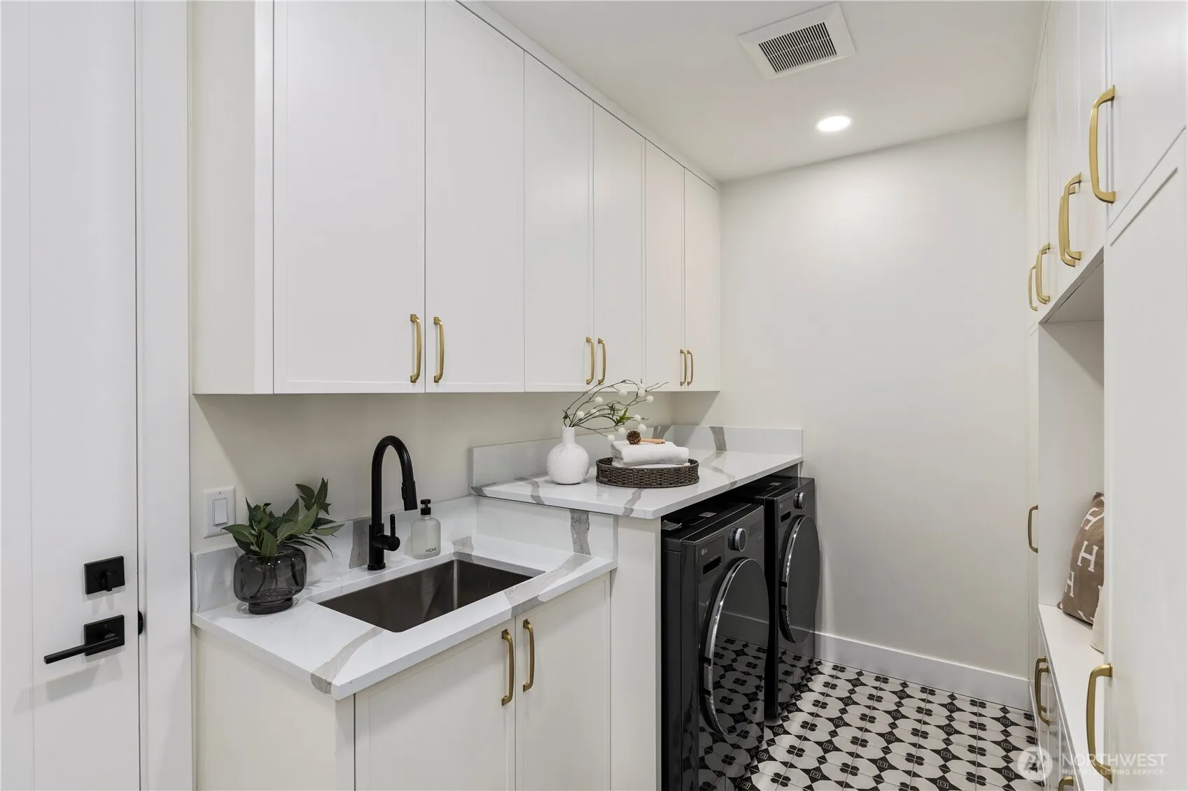 12922 NE 104th Street , Kirkland, WA 98033