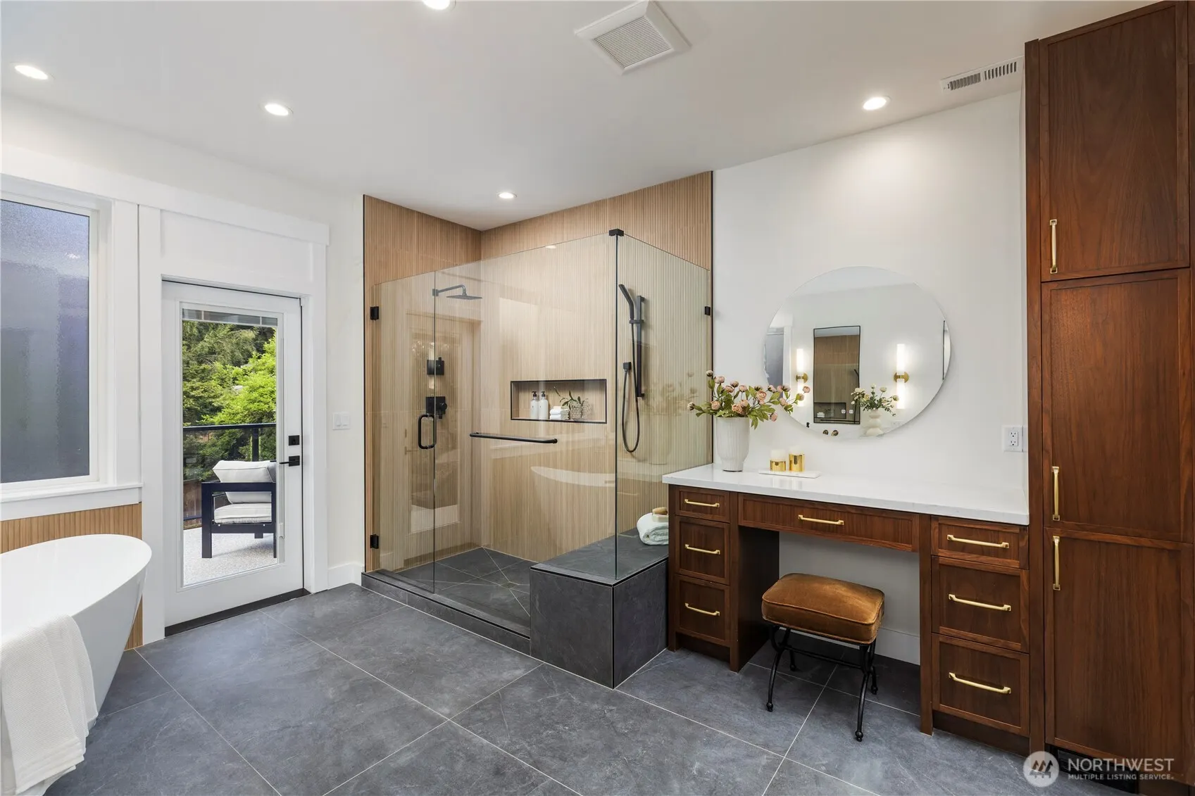 12922 NE 104th Street , Kirkland, WA 98033