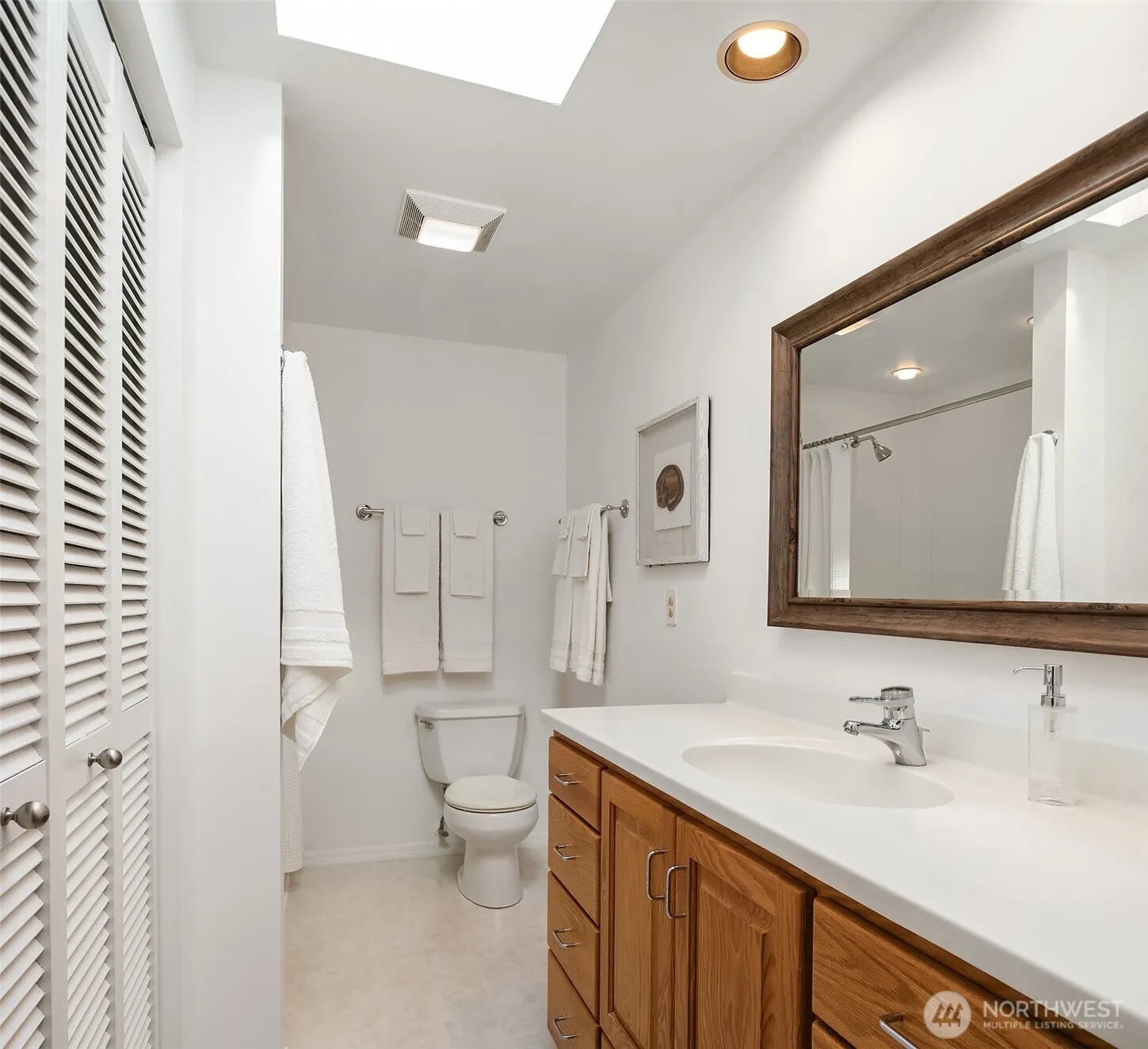 10034 41st Avenue NE, Seattle, WA 98125