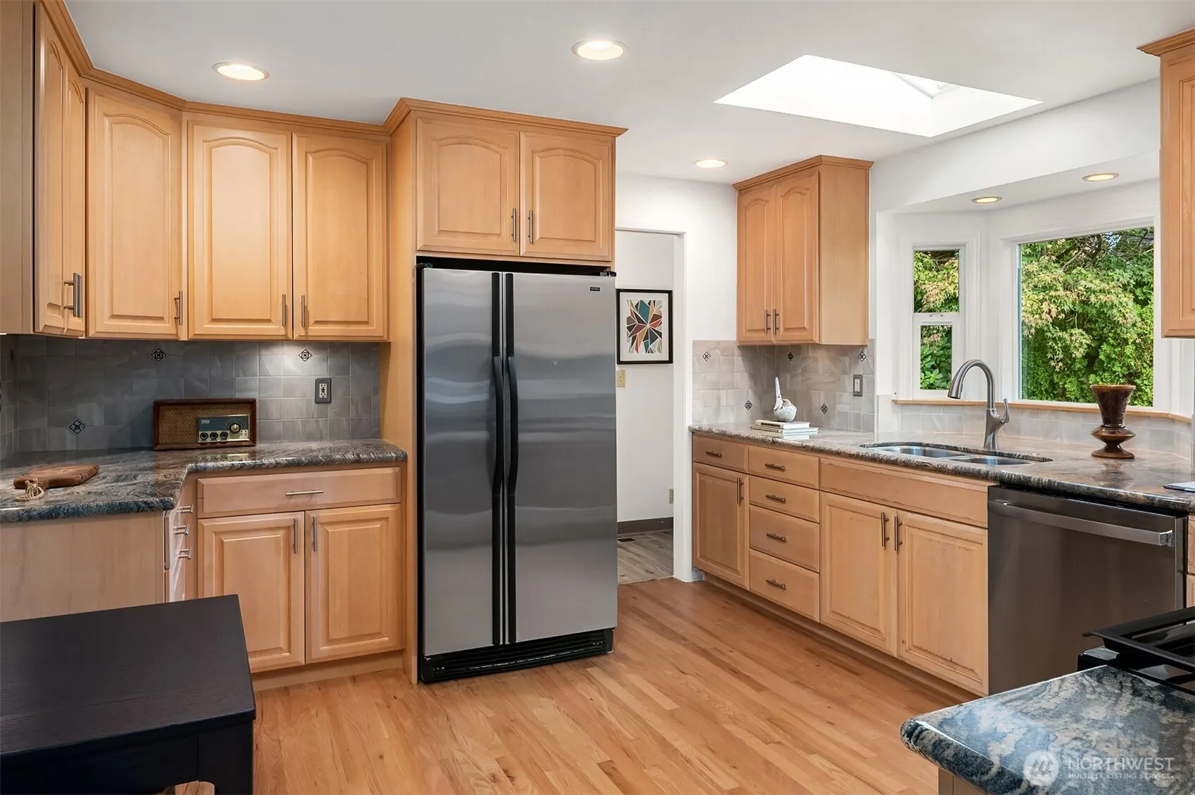 10034 41st Avenue NE, Seattle, WA 98125