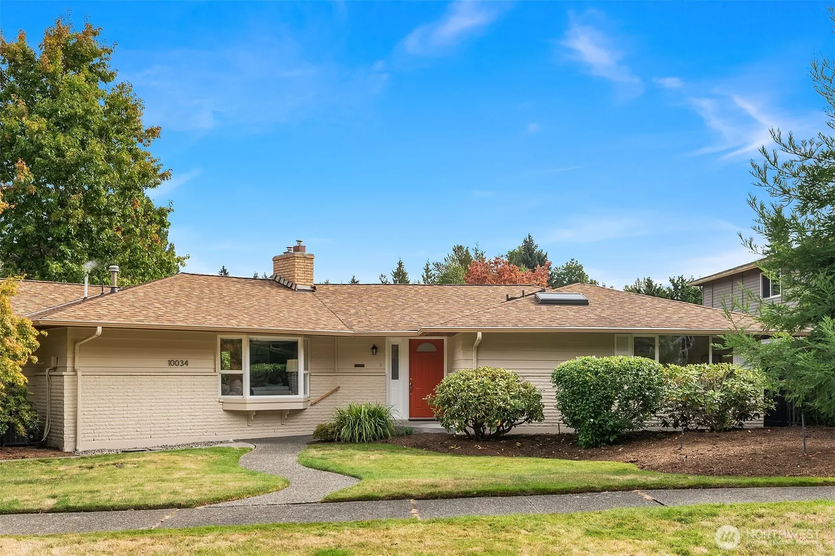 10034 41st Avenue NE, Seattle, WA 98125