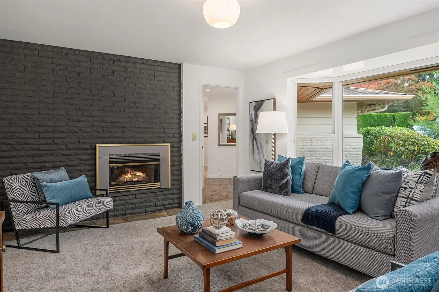 10034 41st Avenue NE, Seattle, WA 98125