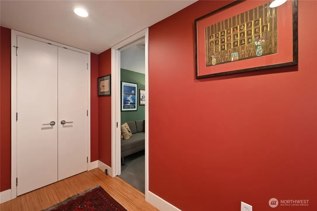 820 Blanchard Street #1301, Seattle, WA 98121
