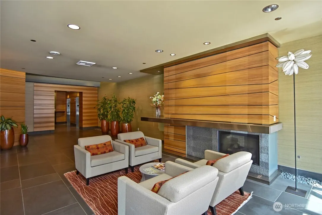 820 Blanchard Street #1301, Seattle, WA 98121