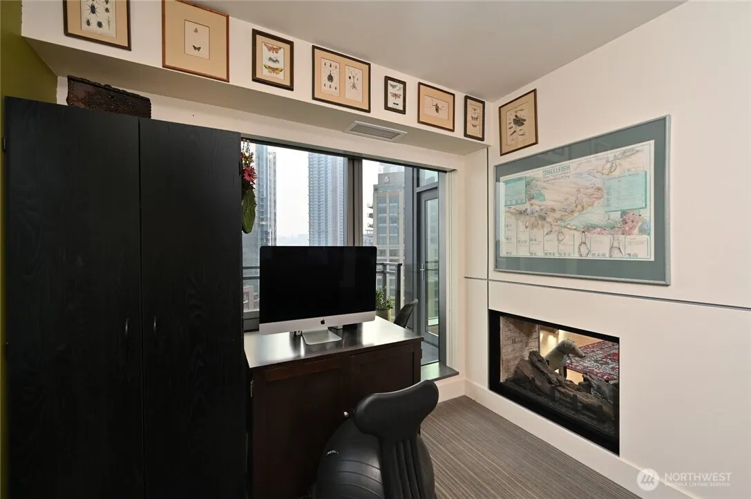 820 Blanchard Street #1301, Seattle, WA 98121