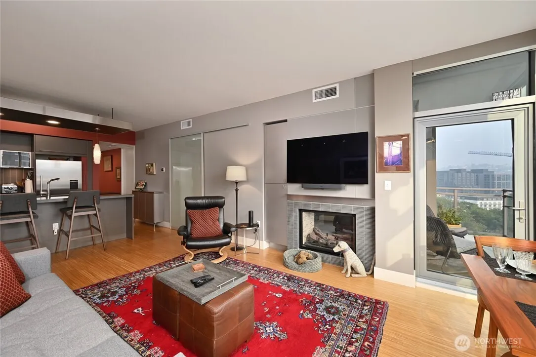 820 Blanchard Street #1301, Seattle, WA 98121