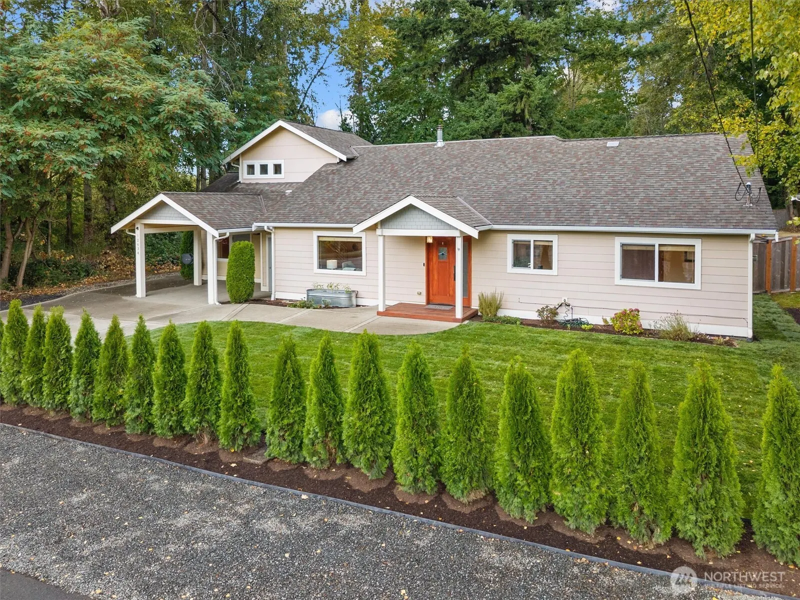 12634 NE 95th Street , Kirkland, WA 98033