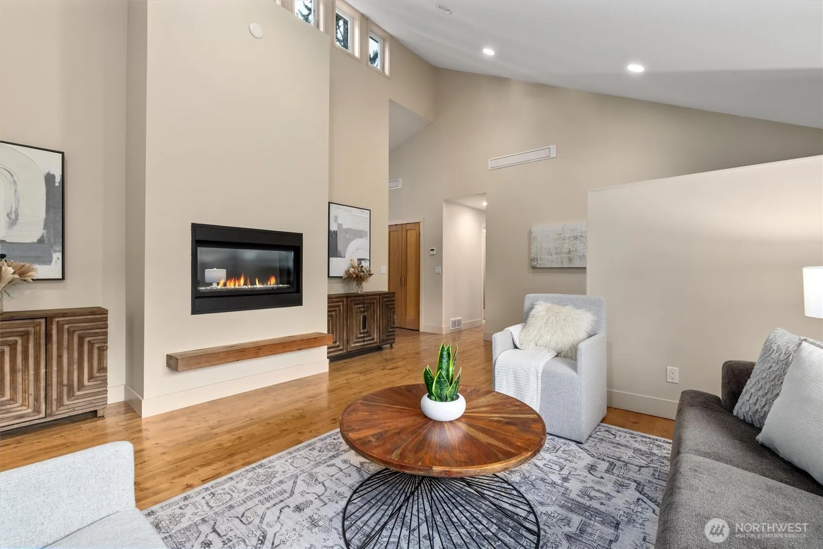 12634 NE 95th Street , Kirkland, WA 98033