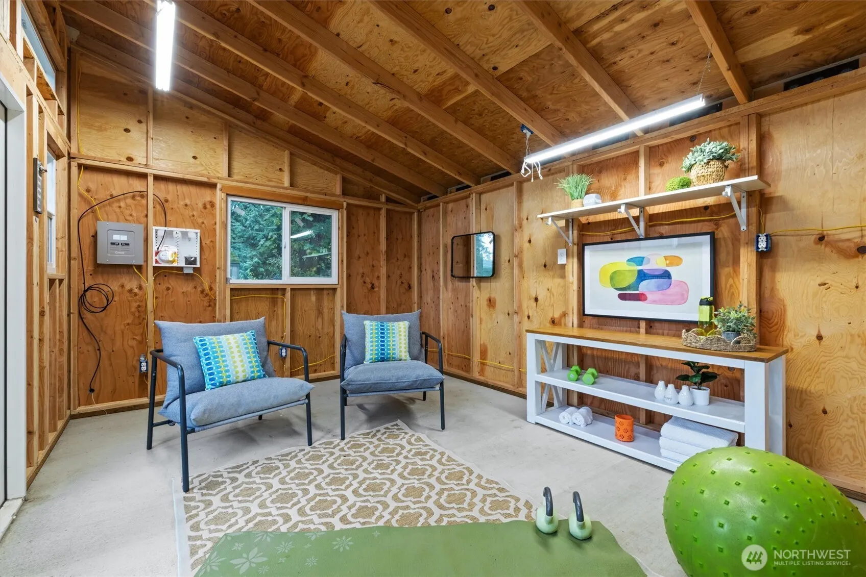 12634 NE 95th Street , Kirkland, WA 98033