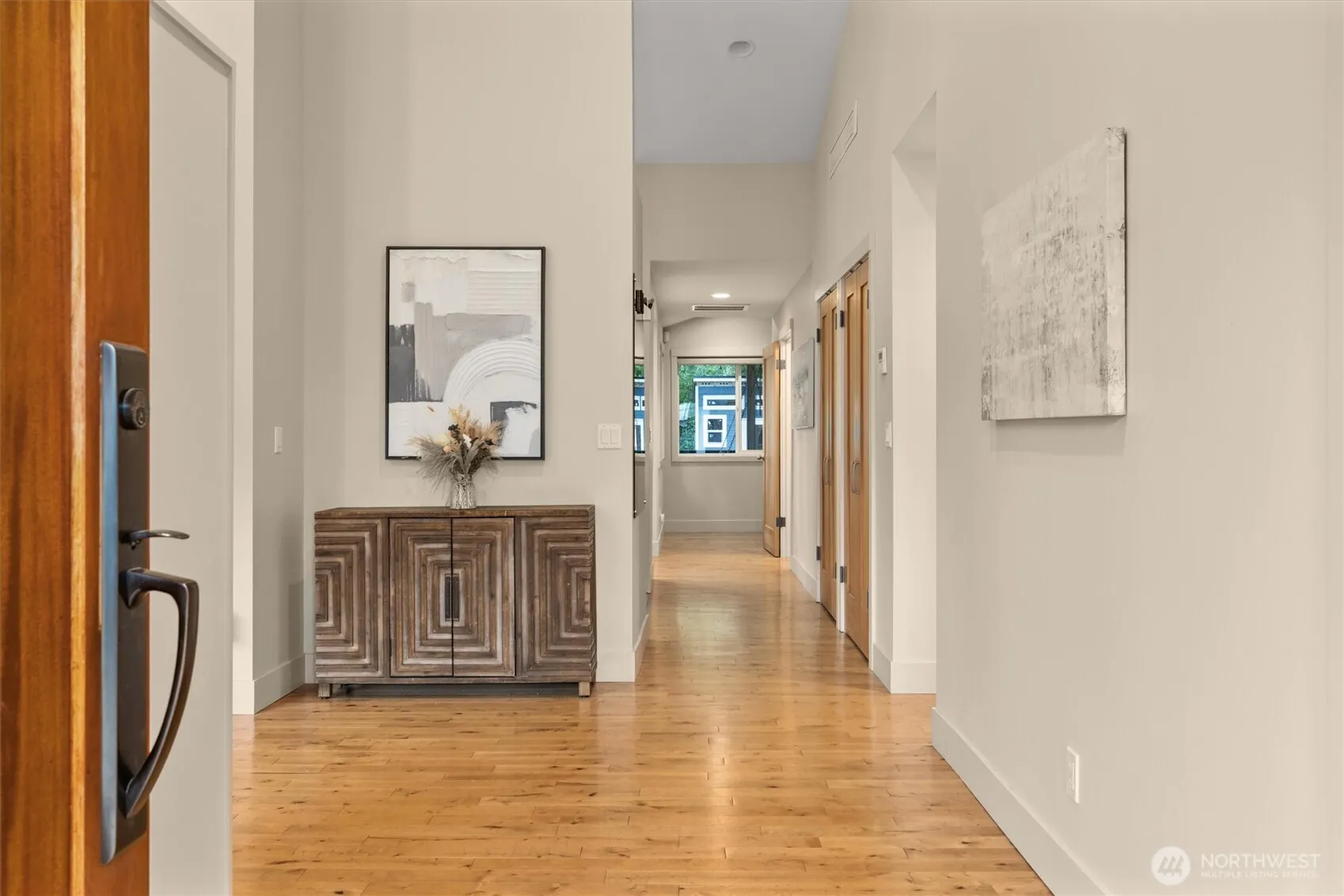 12634 NE 95th Street , Kirkland, WA 98033