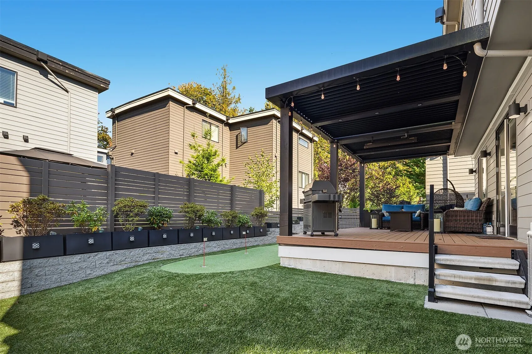 8014 NE 116th Place , Kirkland, WA 98034
