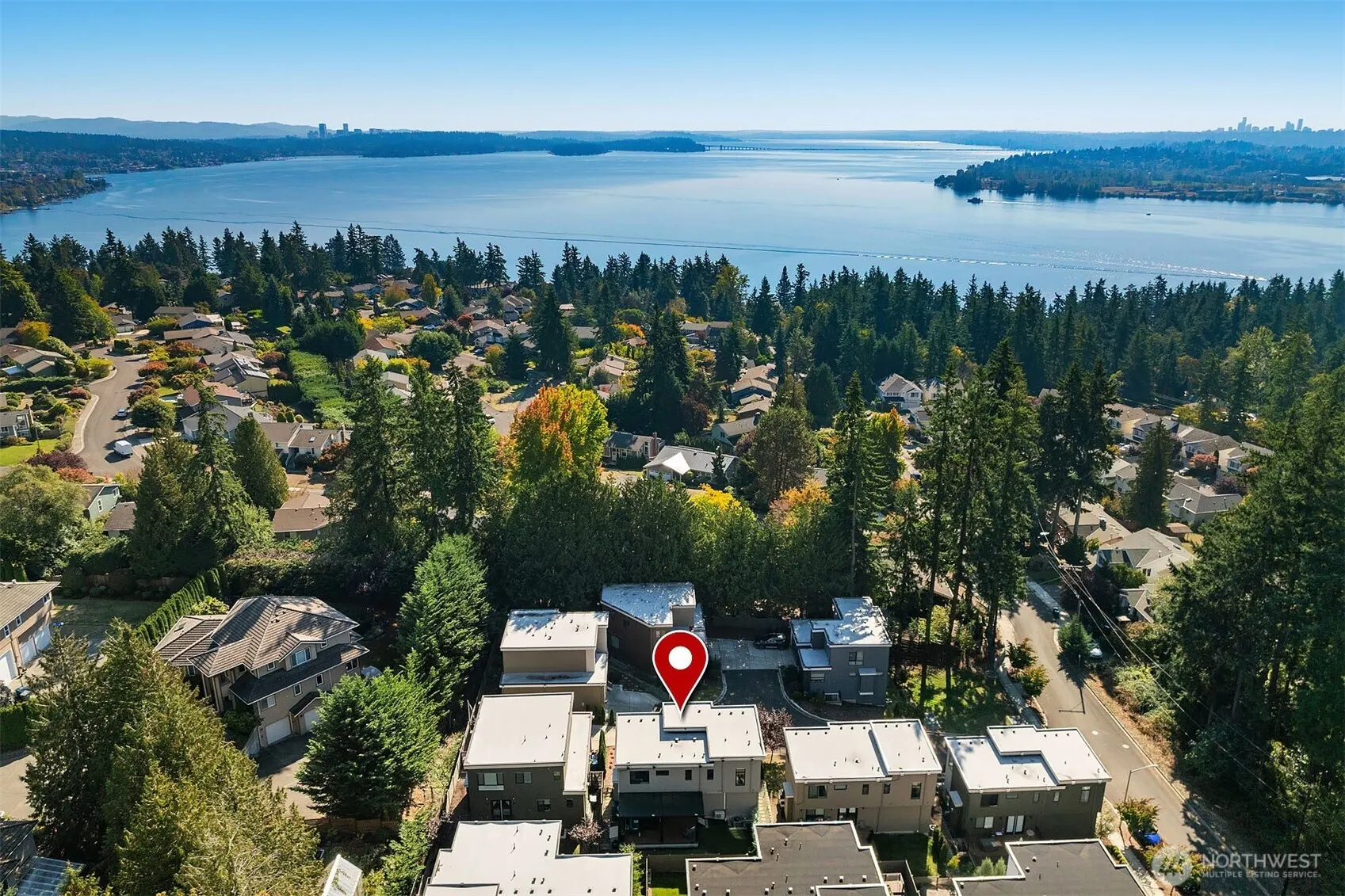 8014 NE 116th Place , Kirkland, WA 98034
