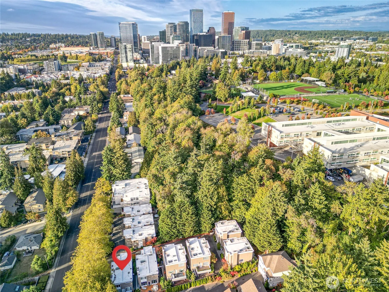 608 Bellevue Way SE #F1, Bellevue, WA 98004-6633
