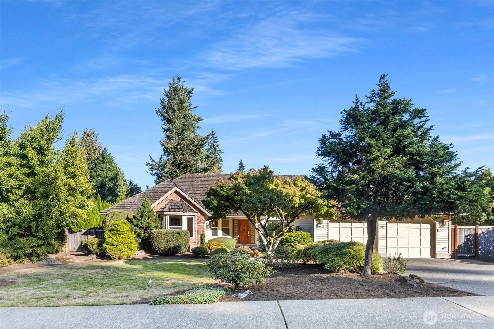 16416 121st Avenue NE, Bothell, WA 98011-7101