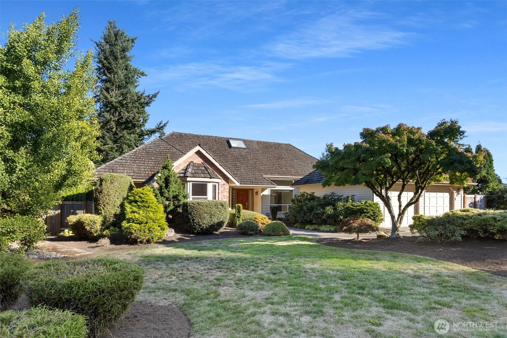 16416 121st Avenue NE, Bothell, WA 98011-7101