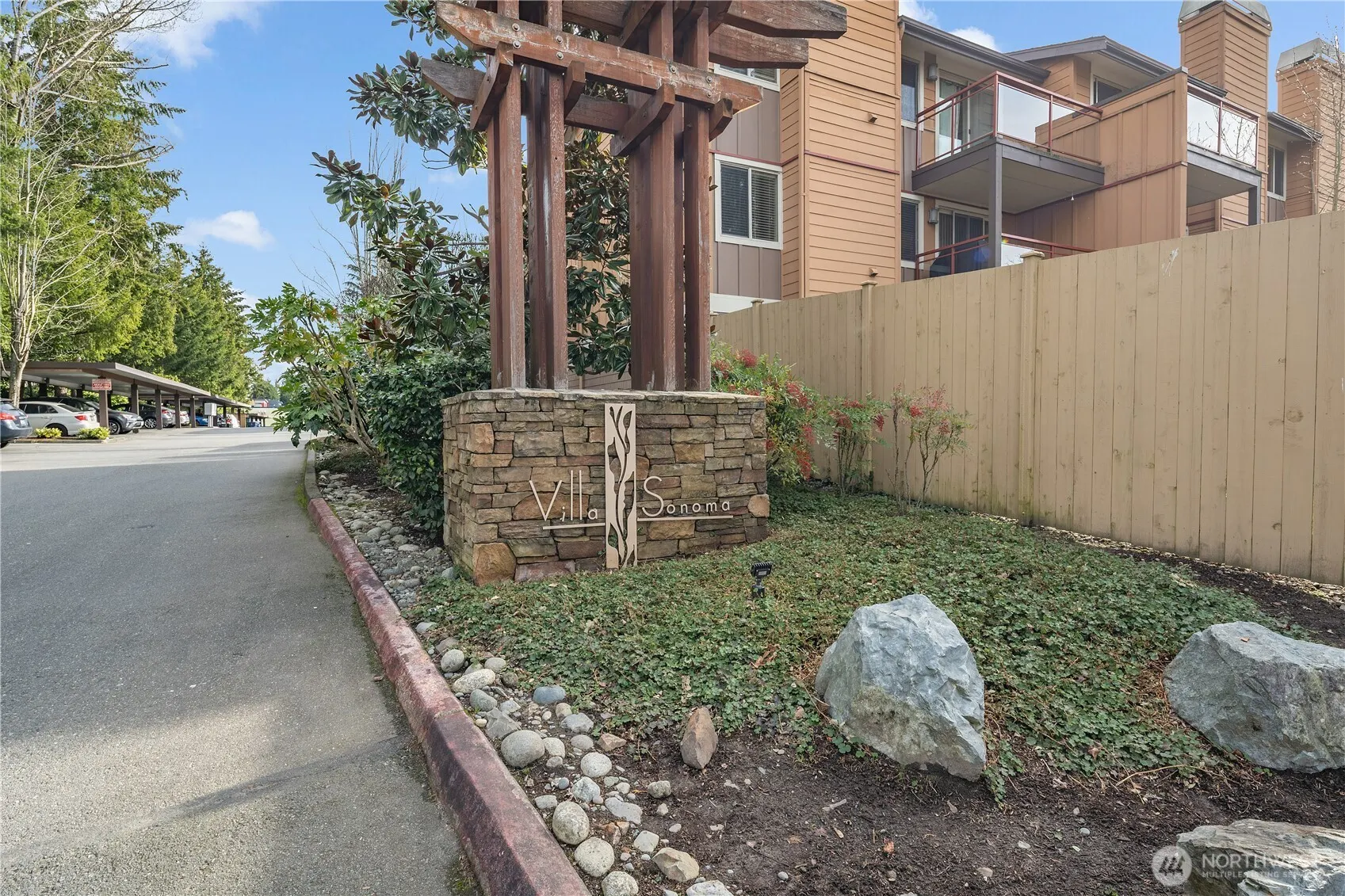8248 126th Avenue NE #C101, Kirkland, WA 98033