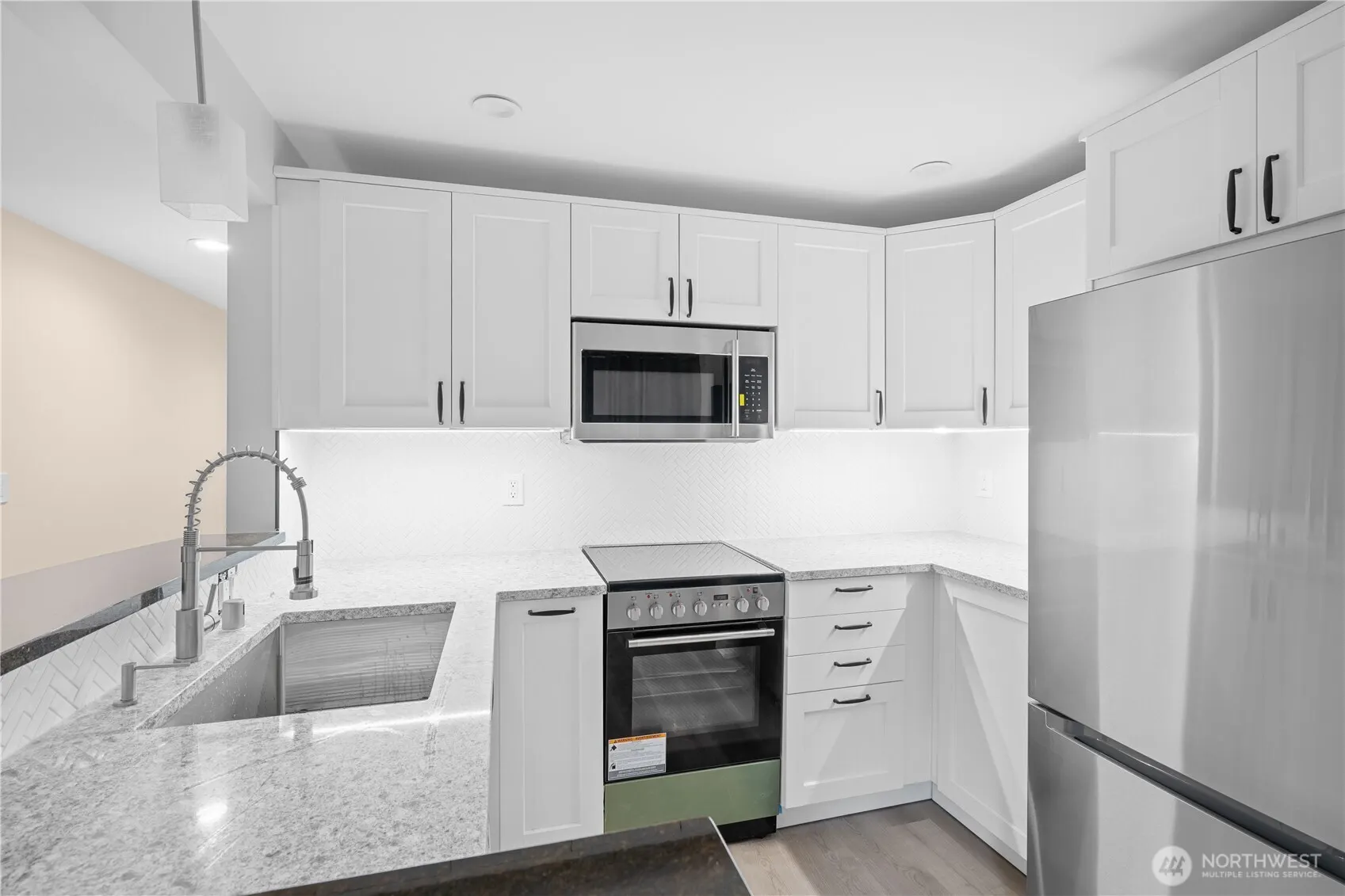 8248 126th Avenue NE #C101, Kirkland, WA 98033
