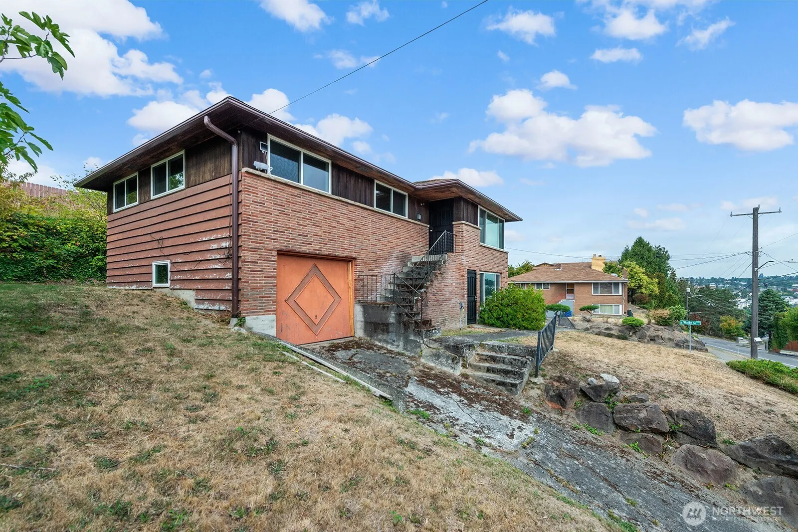 2601 23rd Avenue S, Seattle, WA 98144