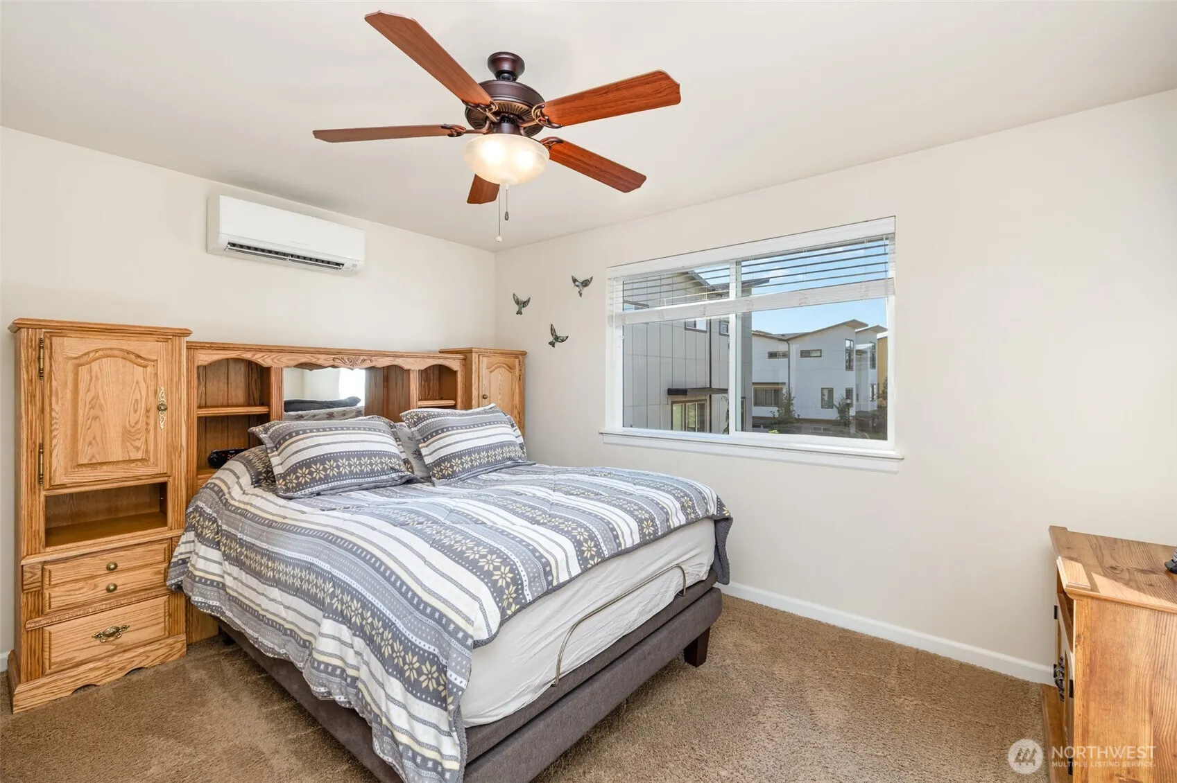 325 Chelan Place NE #D1, Renton, WA 98059
