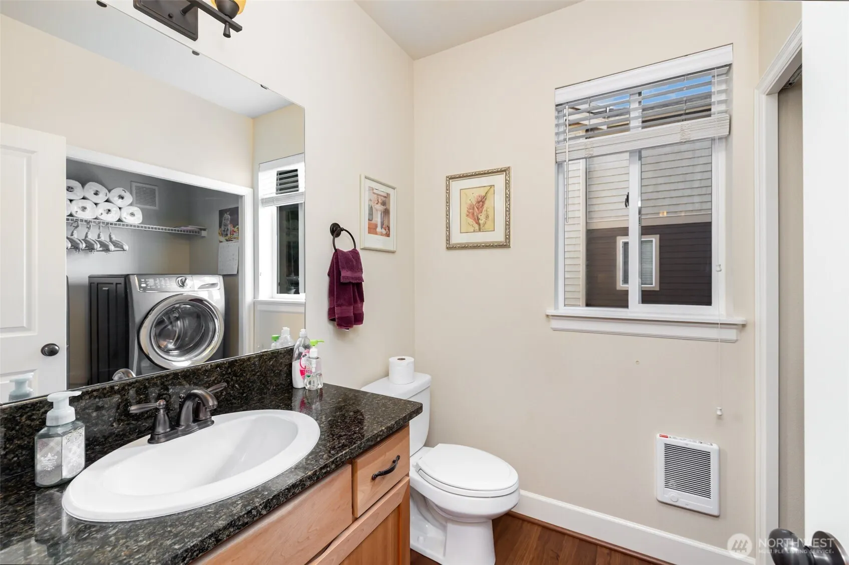 325 Chelan Place NE #D1, Renton, WA 98059