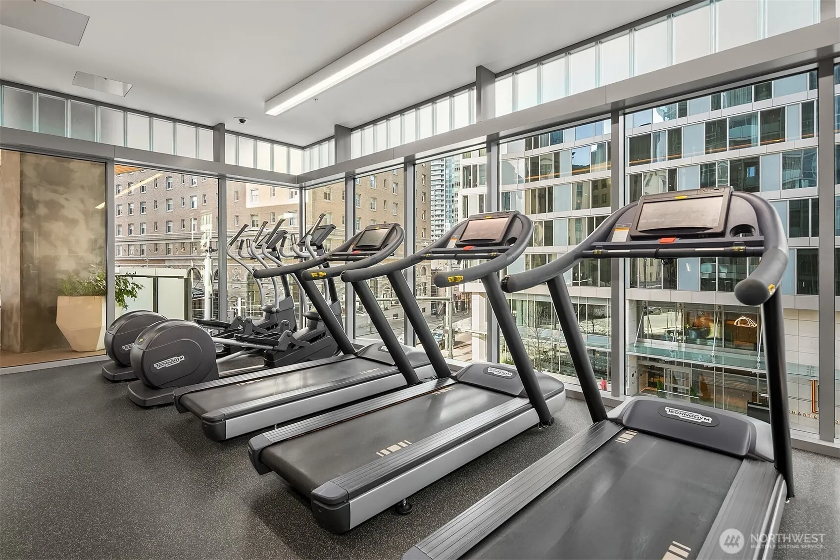 121 Stewart Street #1204, Seattle, WA 98011
