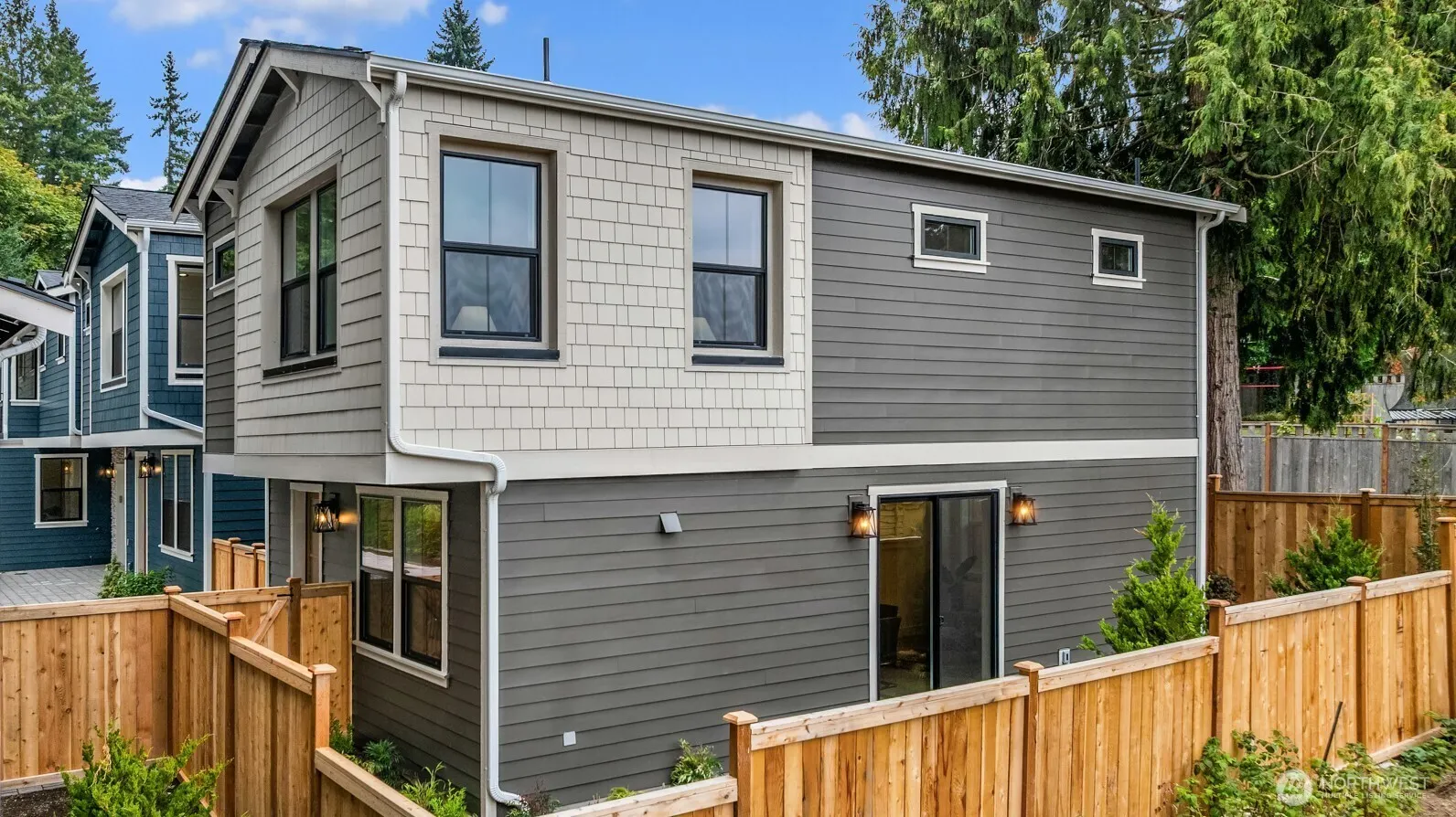 1919 3rd Street , Kirkland, WA 98033