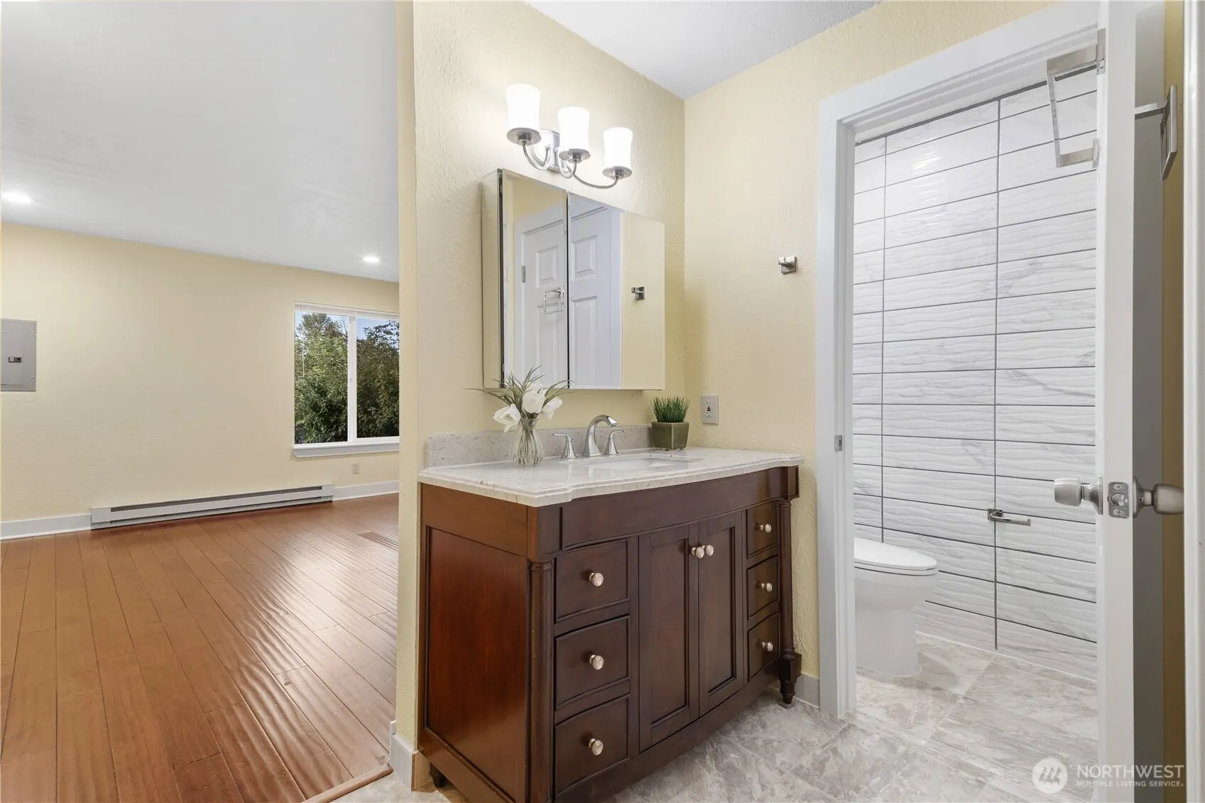 14401 SE Petrovitsky Road #B209, Renton, WA 98058