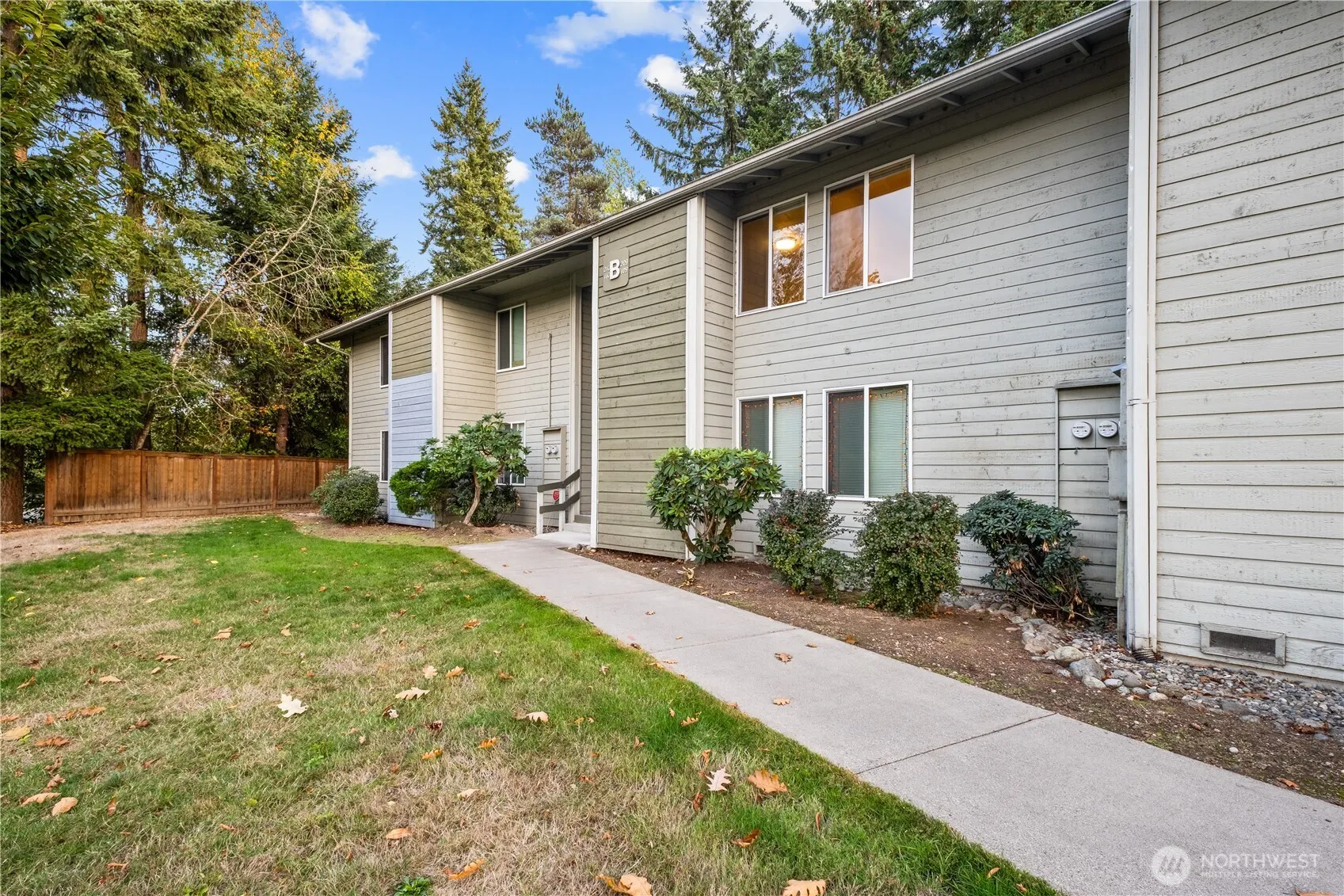 14401 SE Petrovitsky Road #B209, Renton, WA 98058