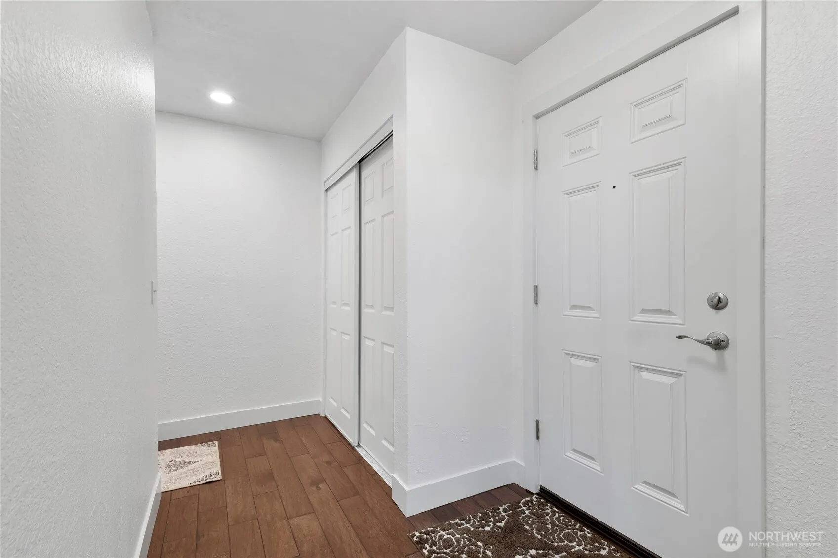 14401 SE Petrovitsky Road #B209, Renton, WA 98058