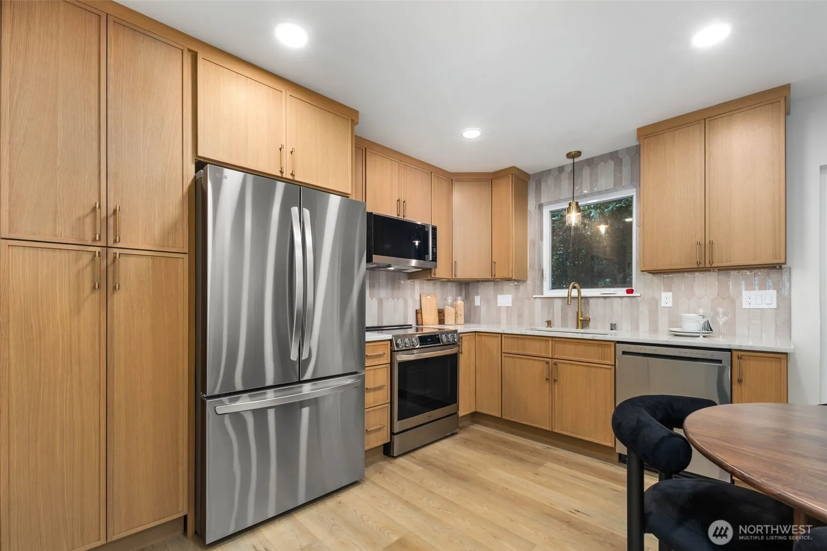 14033 2nd Avenue NW, Seattle, WA 98177