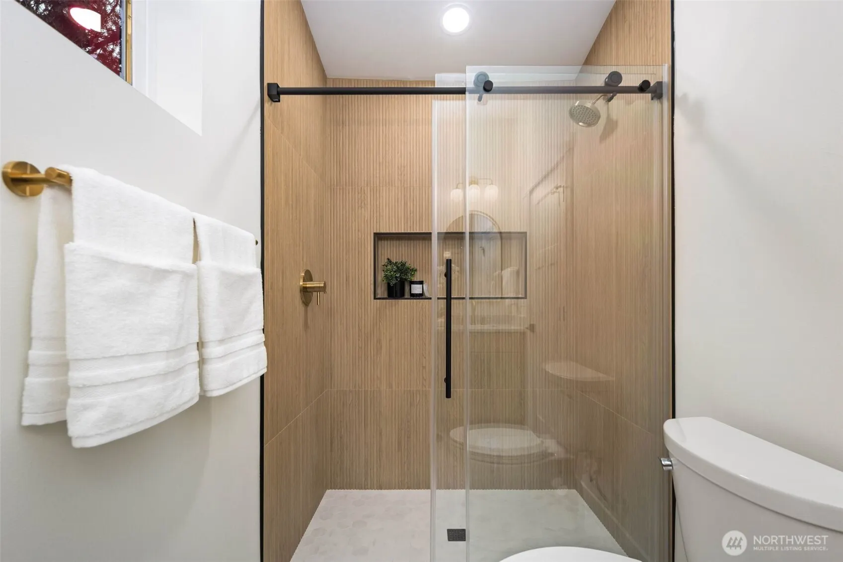 14033 2nd Avenue NW, Seattle, WA 98177