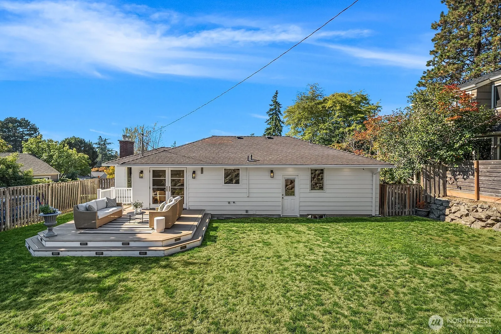 5606 59th Avenue NE, Seattle, WA 98105